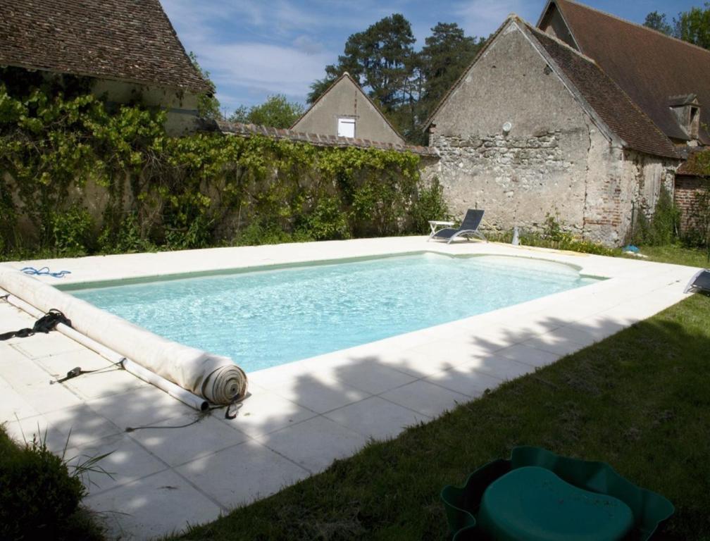 Chateau De Villars Villeneuve-sur-Allier エクステリア 写真