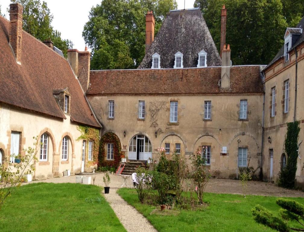 Chateau De Villars Villeneuve-sur-Allier エクステリア 写真