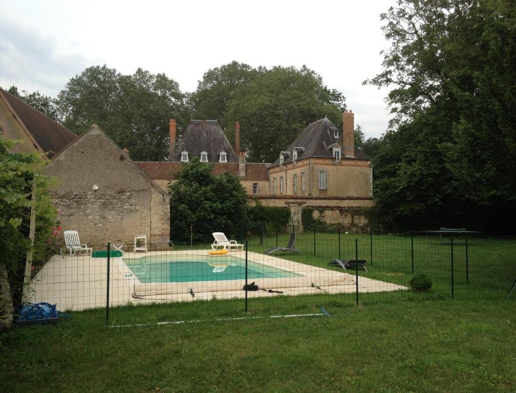 Chateau De Villars Villeneuve-sur-Allier エクステリア 写真
