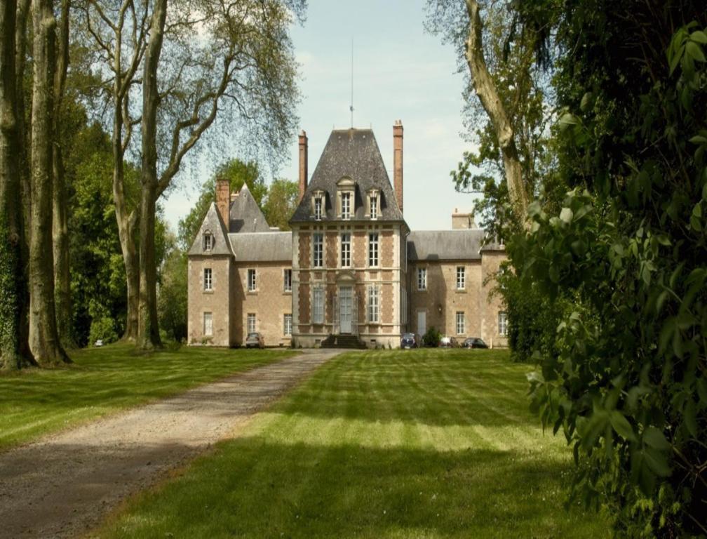 Chateau De Villars Villeneuve-sur-Allier エクステリア 写真