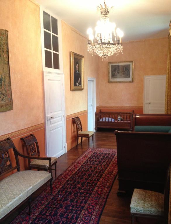 Chateau De Villars Villeneuve-sur-Allier 部屋 写真